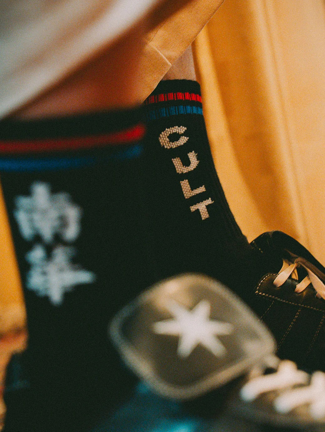 SOUTH CHINA LEGACY SOCKS - BLACK