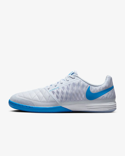 LUNARGATO II