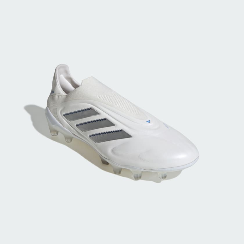 COPA PURE III ELITE LACELESS FG