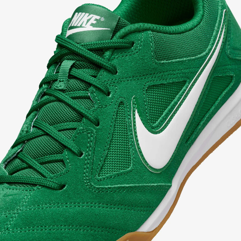 NIKE GATO