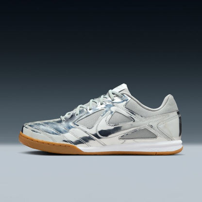 NIKE GATO LV8