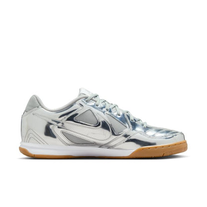 NIKE GATO LV8