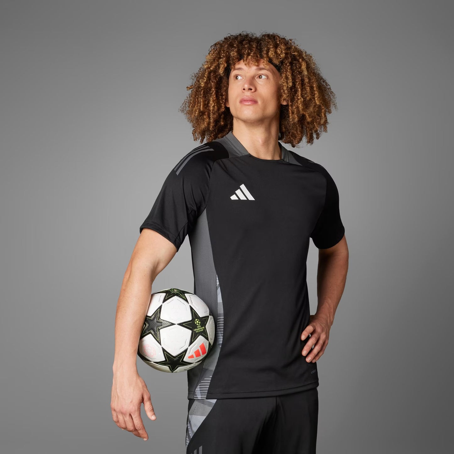 UCL PRO 24/25 LEAGUE PHASE BALL