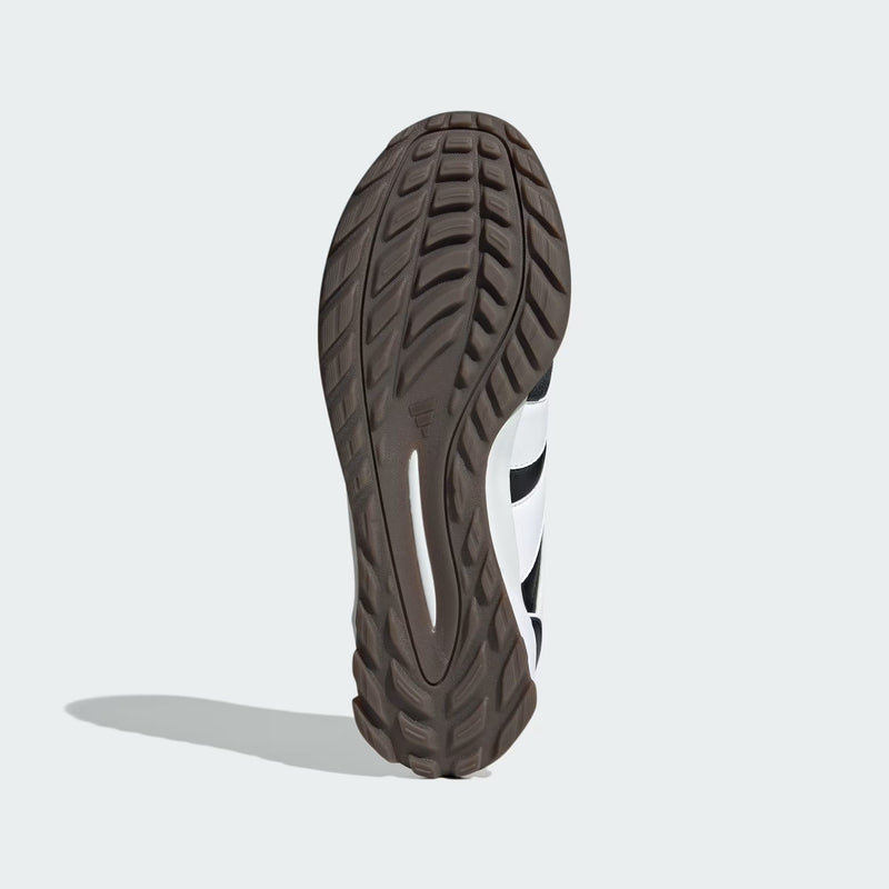 PREDATOR TURF TRAINER