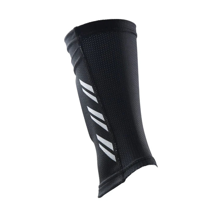 ZYPHR SHIN PAD LEGS SLEEVES