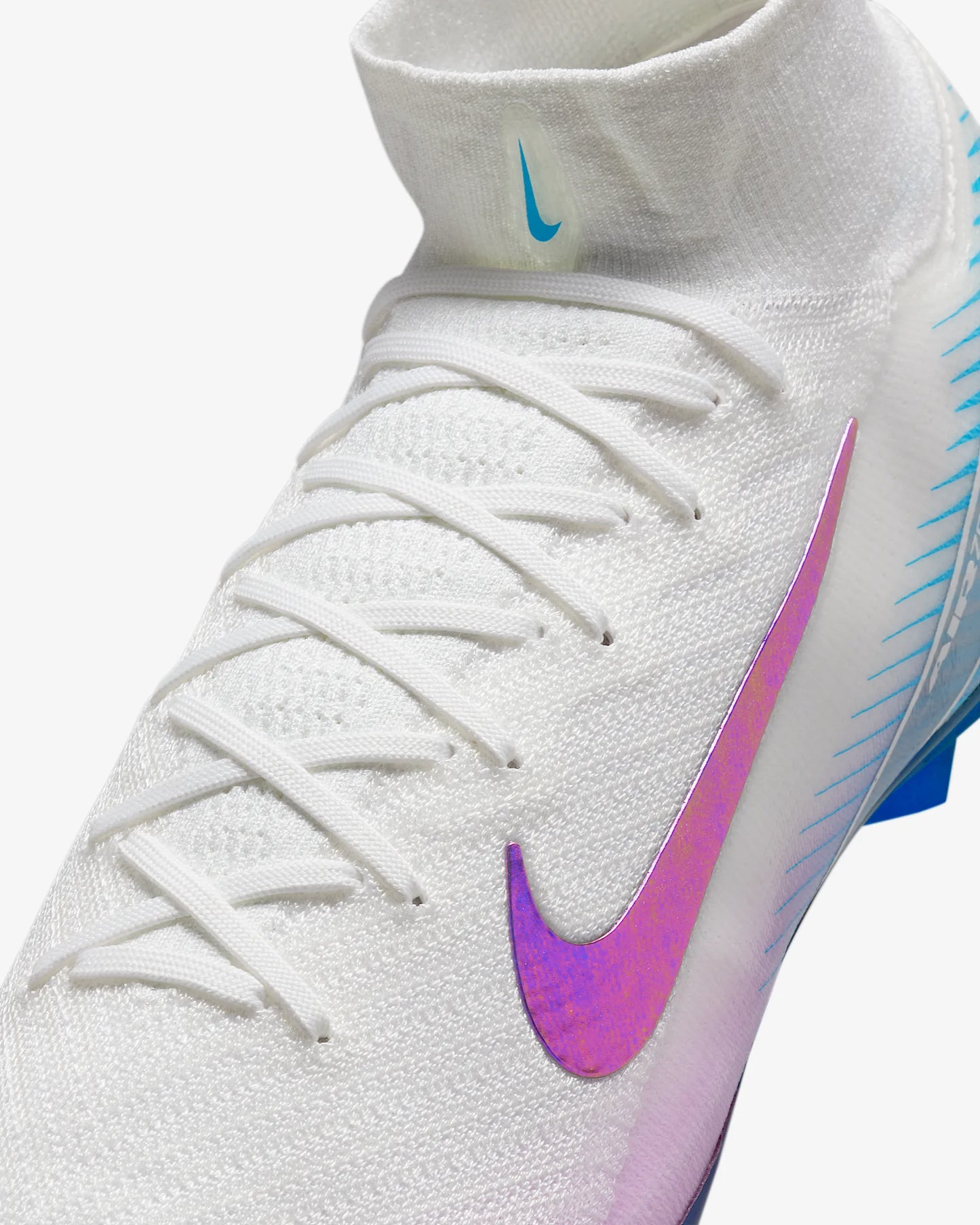 SUPERFLY 10 ELITE FG LV8