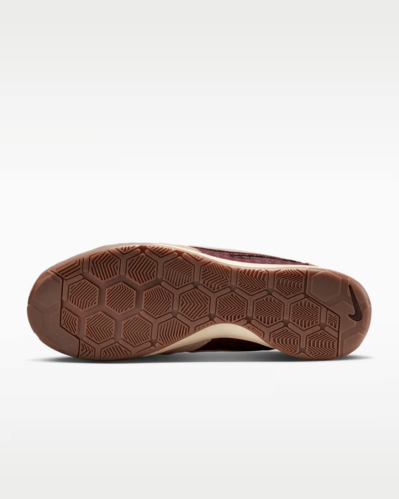 NIKE GATO