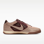 NIKE GATO