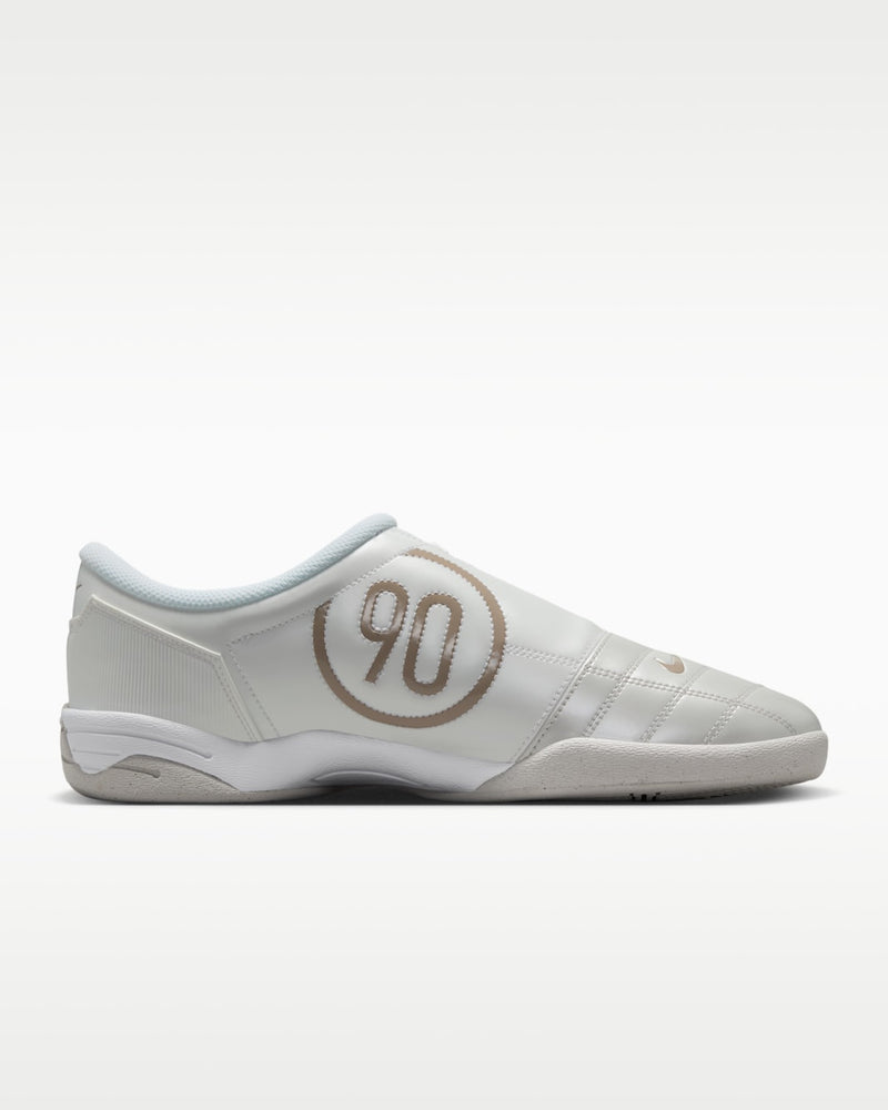 NIKE TOTAL 90