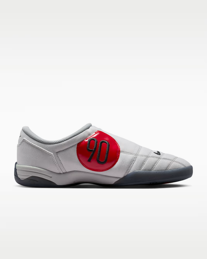 NIKE TOTAL 90
