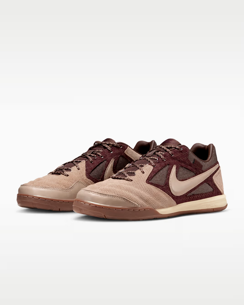 NIKE GATO