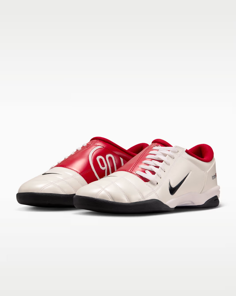 NIKE TOTAL 90