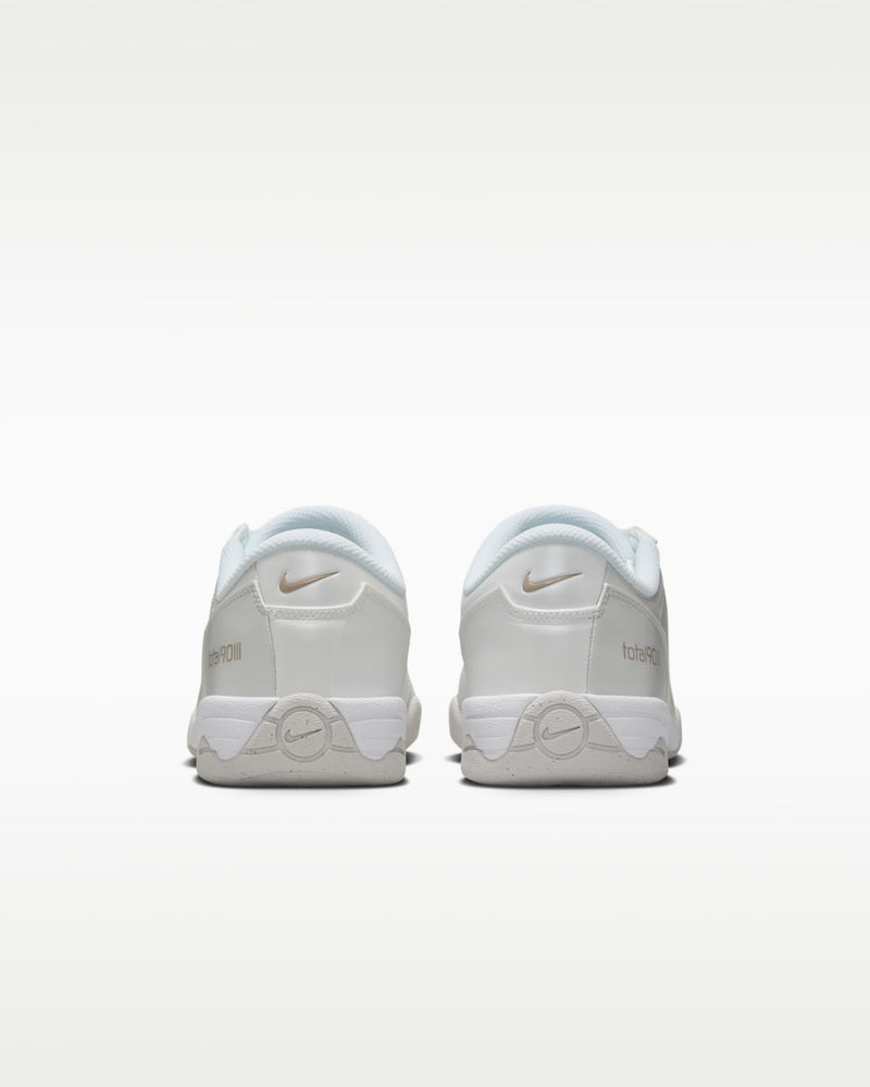 NIKE TOTAL 90