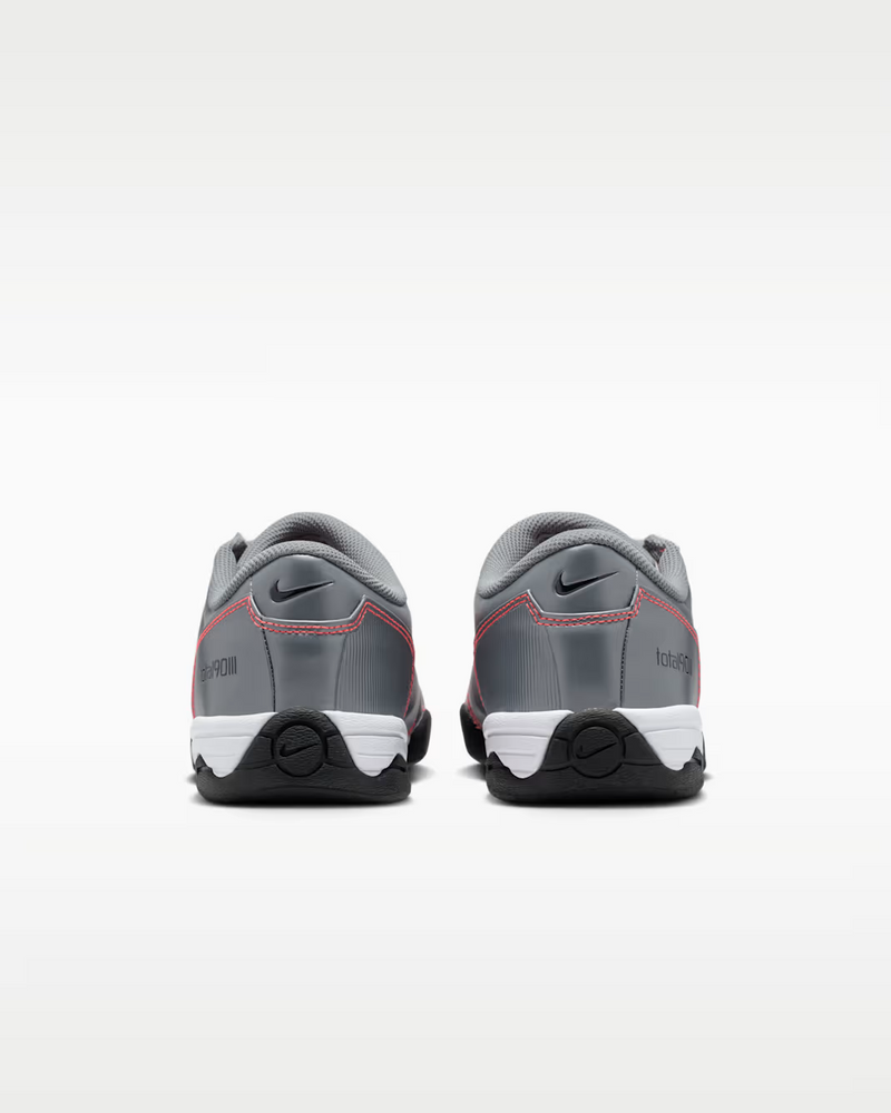 NIKE TOTAL 90