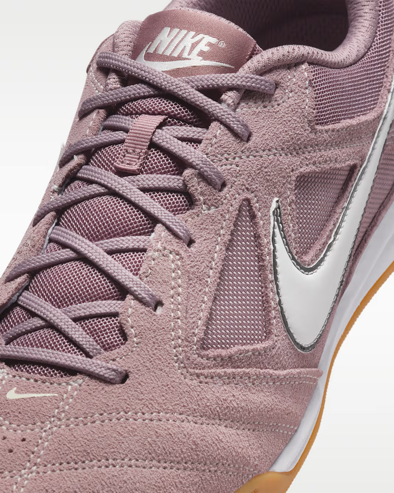 NIKE GATO
