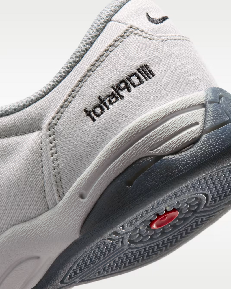 NIKE TOTAL 90