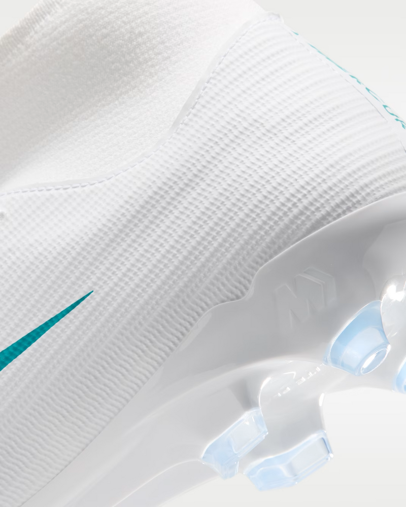 MERCURIAL SUPERFLY 11 ACADEMY FG/MG