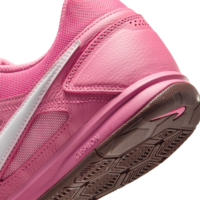 NIKE GATO