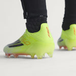 F50 ELITE LACELESS FG