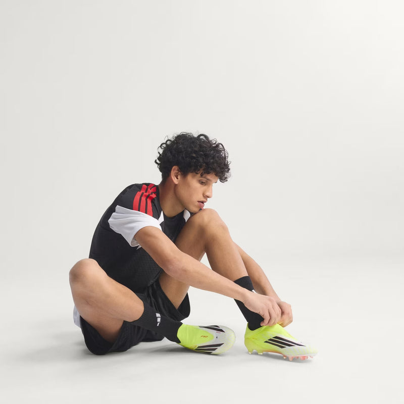 F50 ELITE LACELESS FG