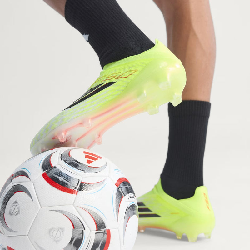 F50 ELITE LACELESS FG