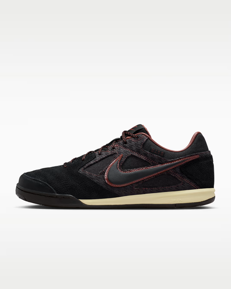 NIKE GATO